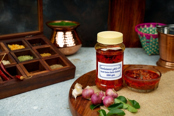 SMALL ONION GARLIC CHUTNEY  250 Gms